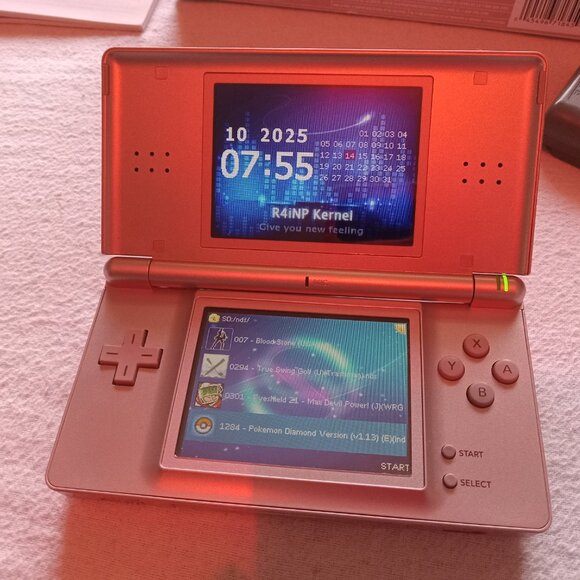 Pink Nintendo DS Lite System With Box - Picture 5 of 5